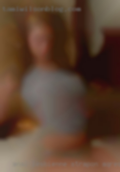 Anal lesbienne strapon aqressive.